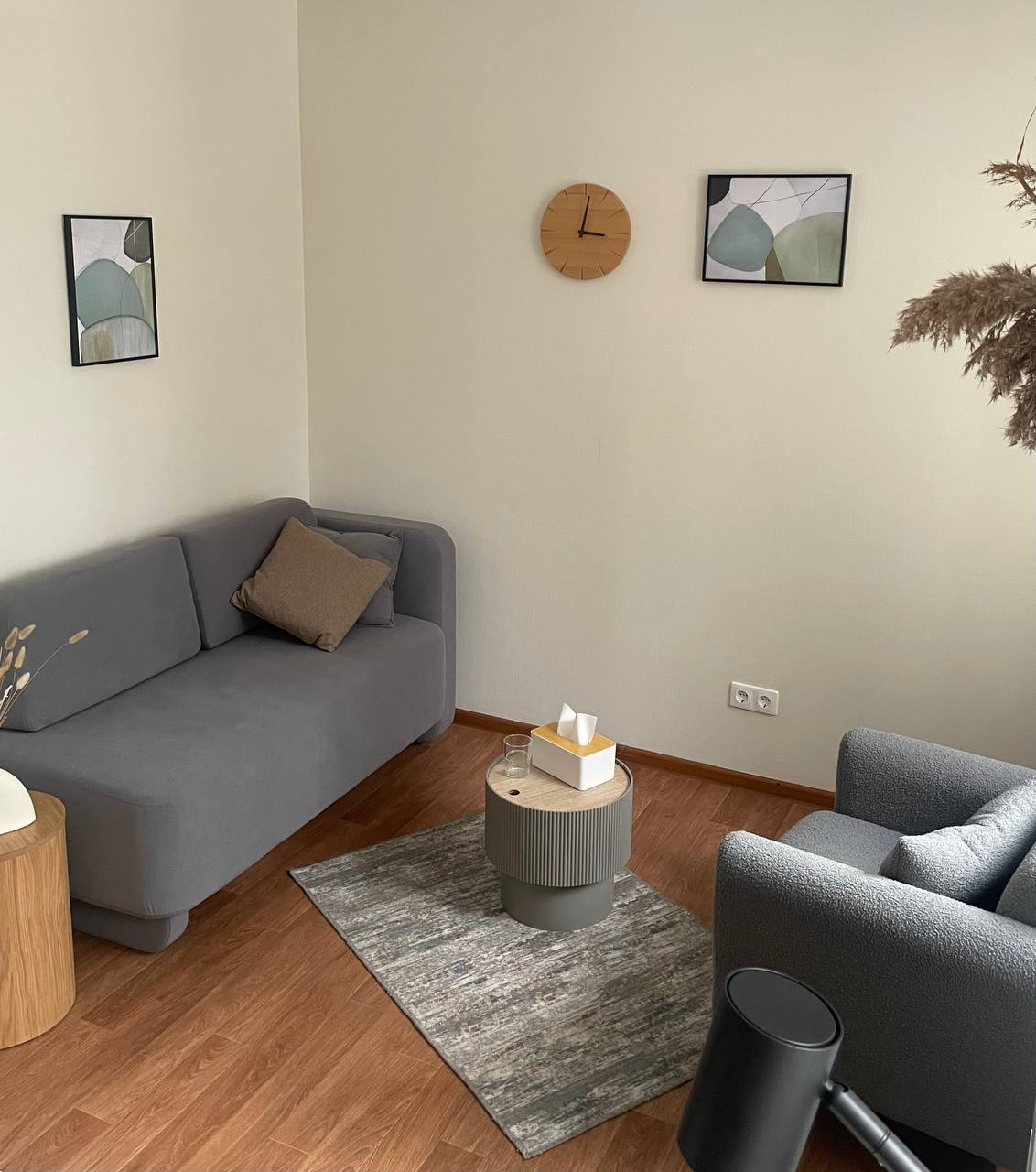 Кабинет в Липецке: зона консультации